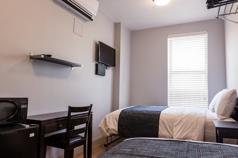 Bedroom 5, The Park Ave North, New York