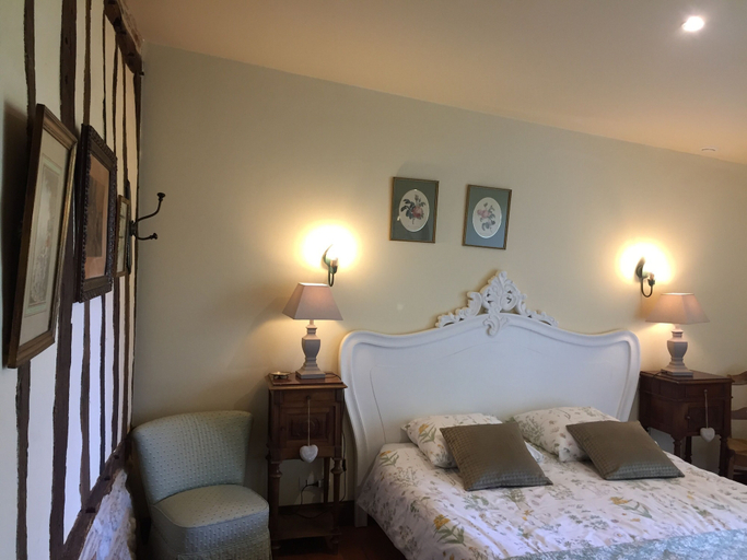Bedroom 4, Domaine de la Mouthe, Dordogne