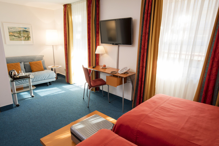 Bedroom 2, Maurers Zollamt Hotel, Kaiserslautern