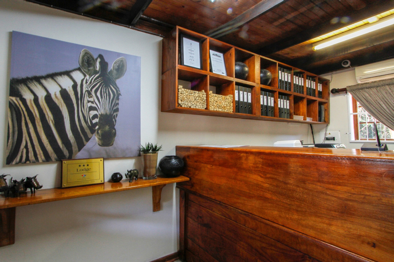 Public Area, Ezulwini Game Lodge, Umkhanyakude