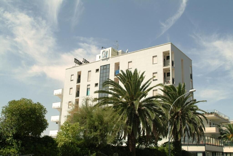 Exterior & Views 2, Hotel Duca degli Abruzzi, Pescara