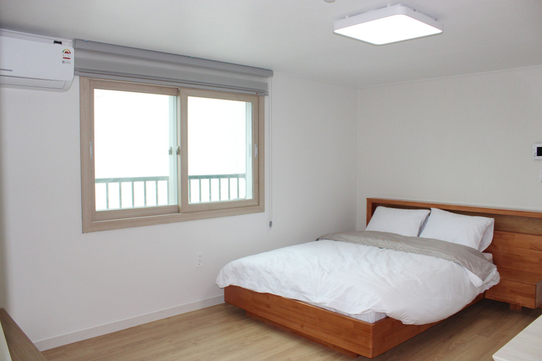 Bedroom 3, Jeju Aria Pension, Seogwipo