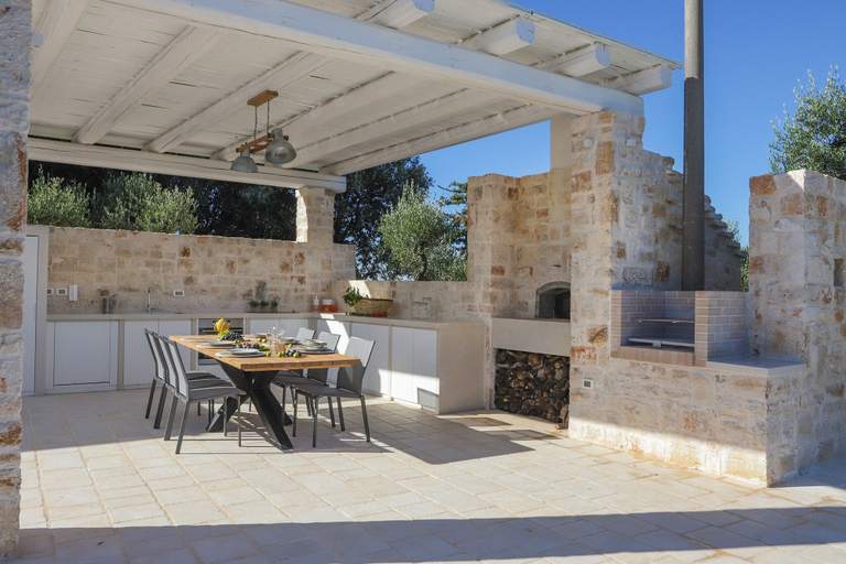 Terrace/patio 4, TD Trulli Balice Luxury Retreat with Pool, Bari