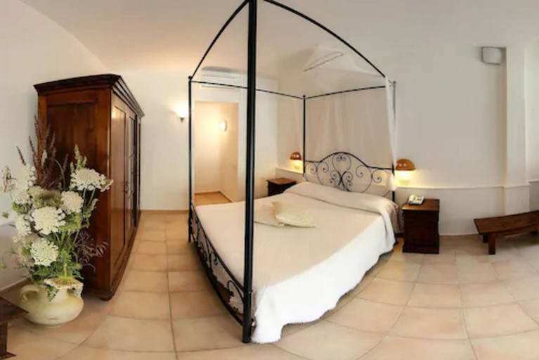 Bedroom 3, Hotel Spartivento, Cagliari