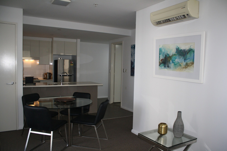 Others 5, Wyndel Apartments - Miller Street, Sydney