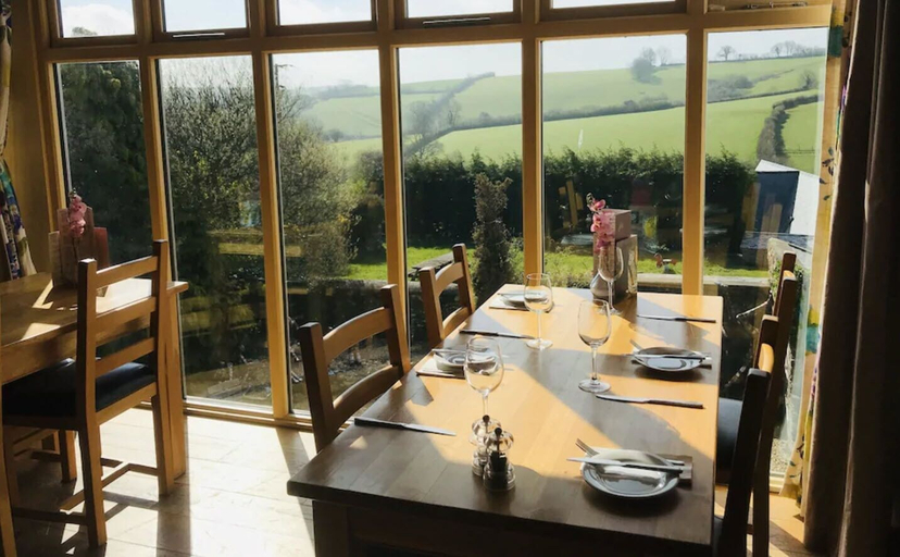 Food & Drinks 3, The Poltimore Pods, Devon
