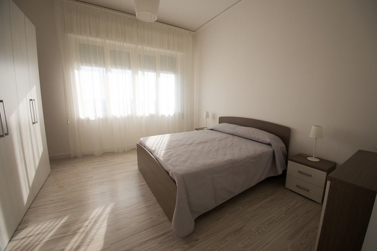 Bedroom 2, Aria Di Mare B&b, Trapani
