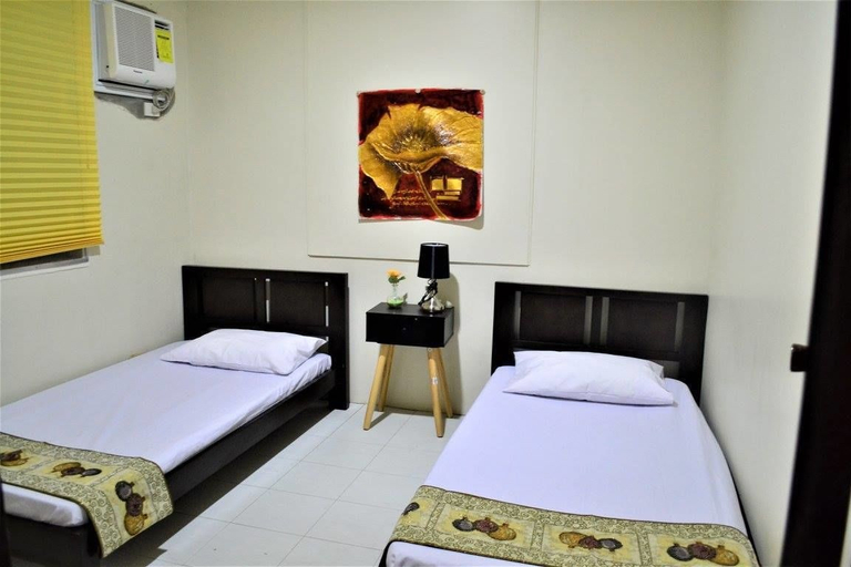 Bedroom 2, D&D Guest House, Silang