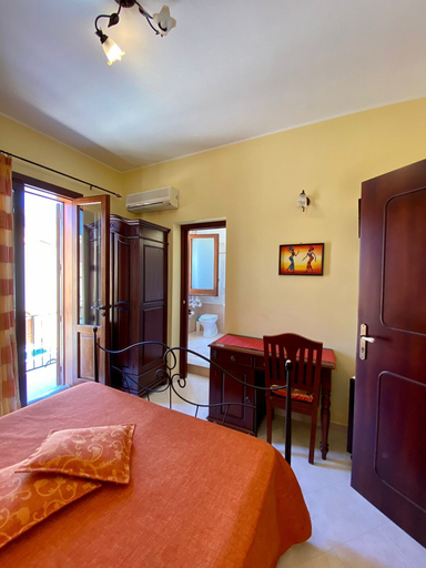 Bedroom 3, B&B Baglio Cusenza, Trapani