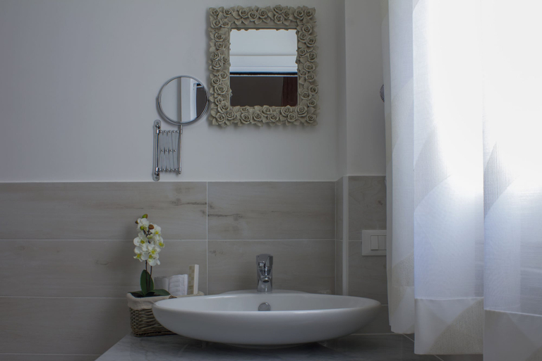 Bathroom 5, TAM Casa Vacanze, Palermo
