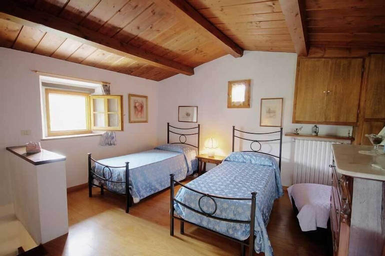 Bedroom 5, Agriturismo Molinuzzo, Florence