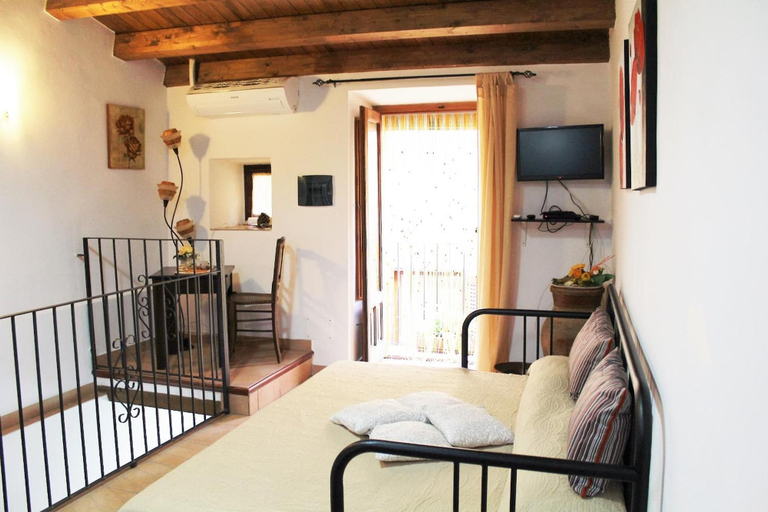 Bedroom 4, Guest House La Casetta, Enna