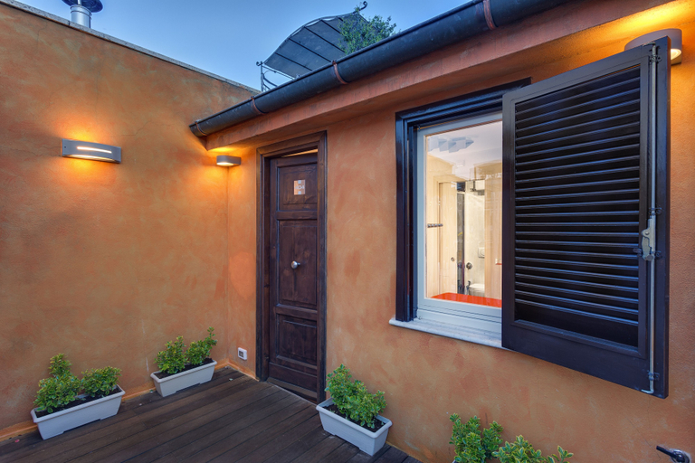 Exterior & Views 2, Shali Luxury Suite, Rome