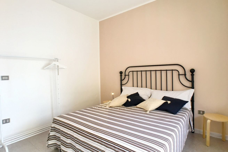 Bedroom 2, Villetta Gardenia, Lecce