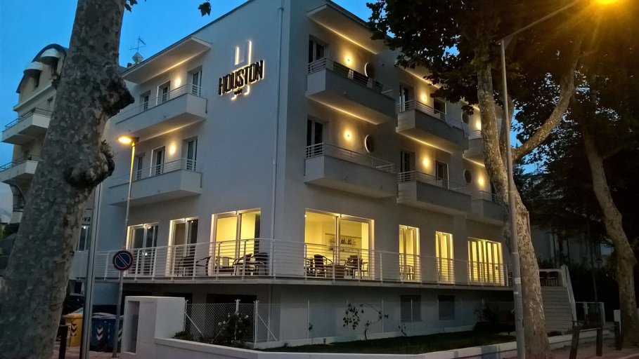 Exterior & Views 2, Hotel Houston Suites, Rimini