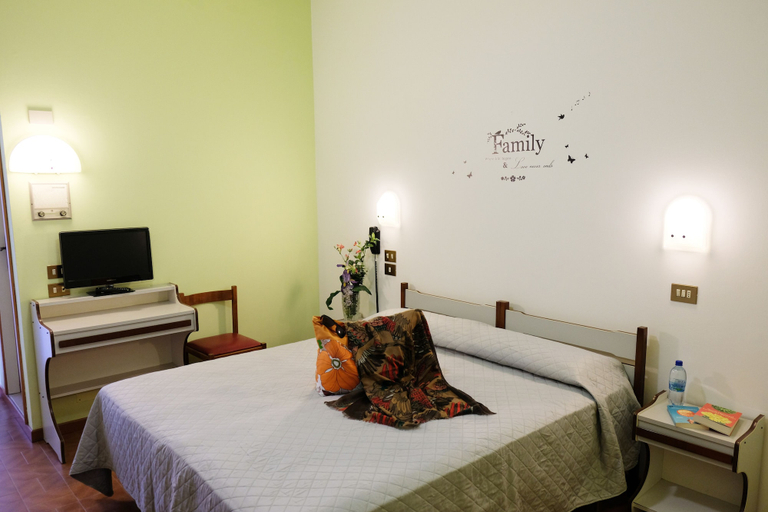 Bedroom 4, Hotel Palazzi, Pesaro E Urbino
