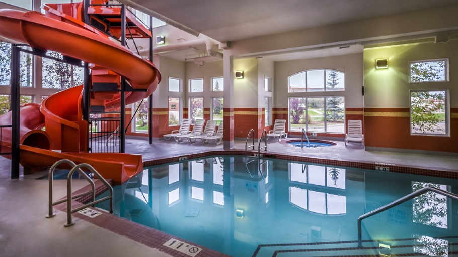 Sport & Beauty 5, Service Plus Inns and Suites Calgary, Division No. 6