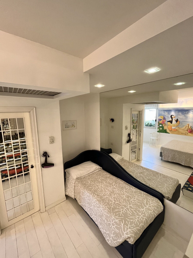 Bedroom 3, Hotel Diamond, Rimini