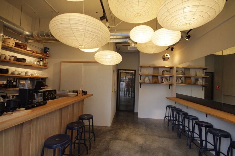 Food & Drinks 5, Sunny Day Hostel, Takamatsu