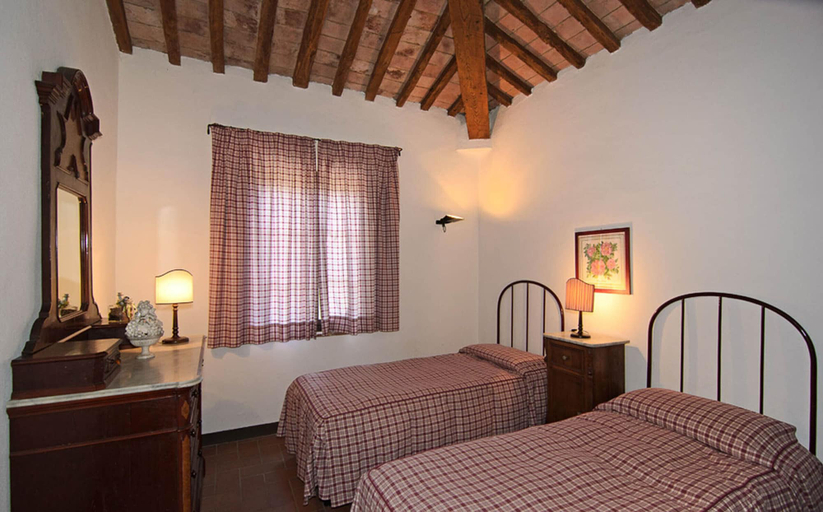 Bedroom 3, Badia Di Morrona, Pisa