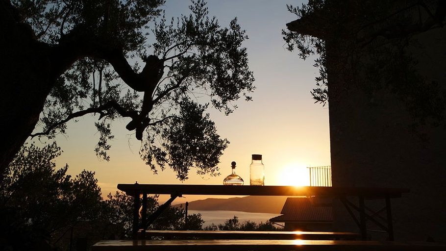 Others 5, Villa Sant'Antonio, Salerno