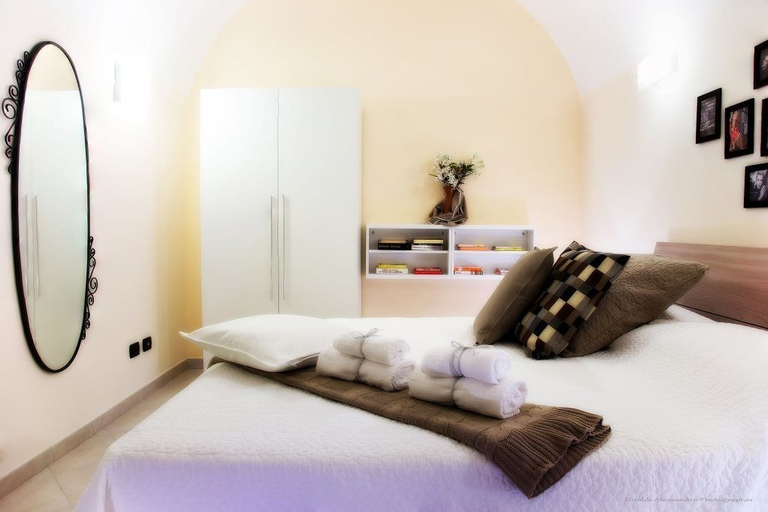 Bedroom 3, La Chiostrina, Rome