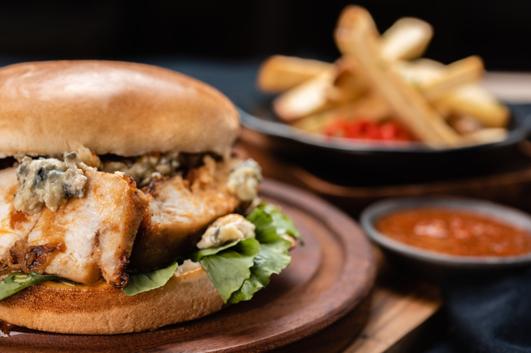Food & Drinks 5, Fairfield by Marriott Medellin Sabaneta, Envigado