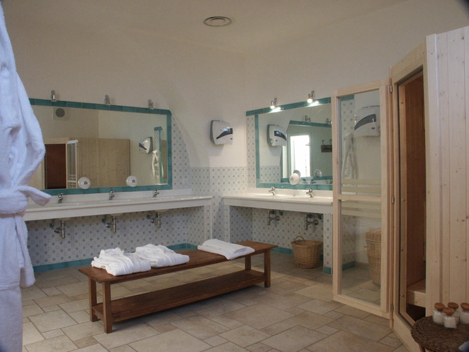 Bathroom 3, Golf Club Metaponto, Matera