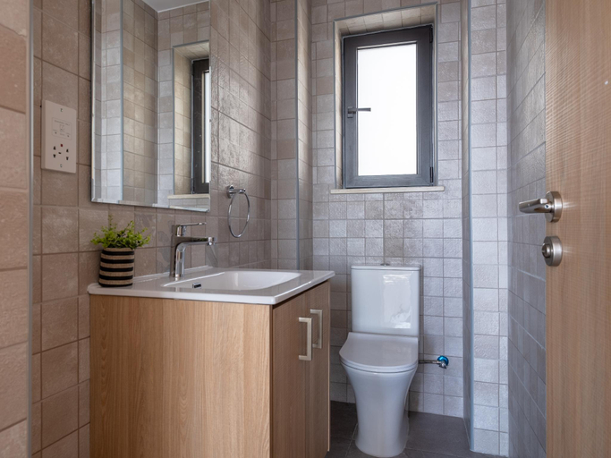 Bathroom 2, Vacation villa with infinity pool, terraces, and stunning views All yours