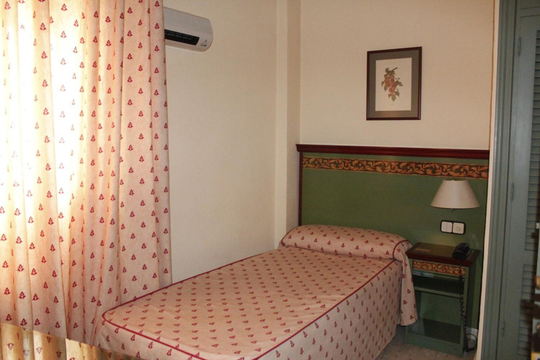 Bedroom 2, Logasasanti, Jaén
