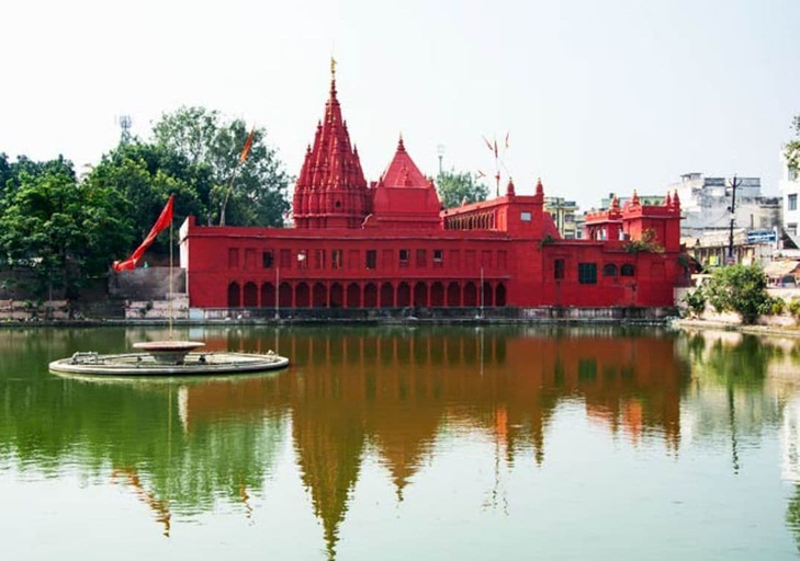 Exterior & Views, Palace on steps, Chandauli