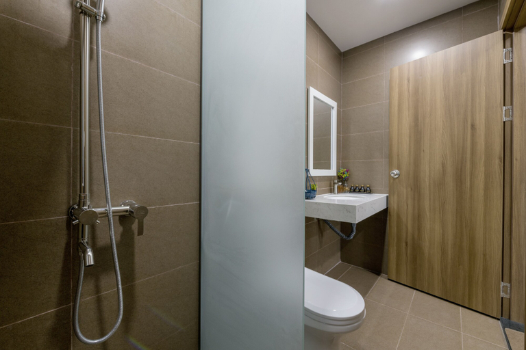 Bathroom 4, Lena Homestay, Da Nang
