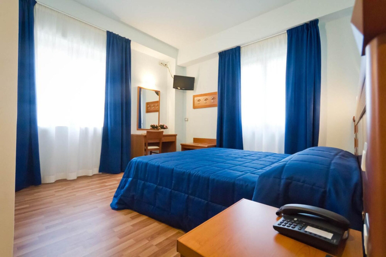 Bedroom 3, Hotel Donnini, Perugia