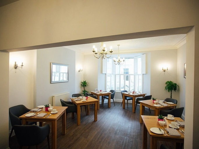 Food & Drinks 4, The Townhouse, Pembrokeshire