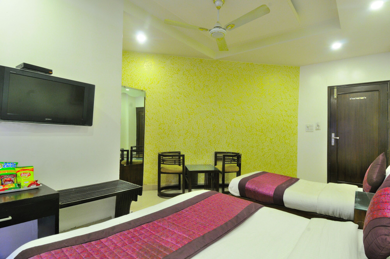 Bedroom 4, Hotel Maya Cottage, Delhi
