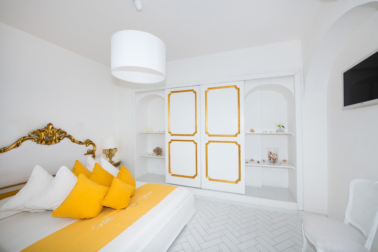 Bedroom 3, Villa Yiara, Salerno