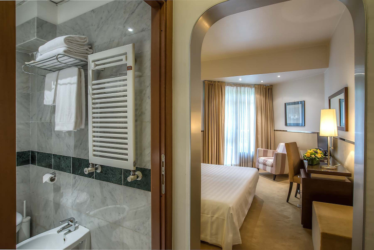 Bedroom 4, Mini Palace Hotel, Viterbo