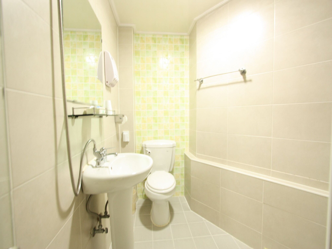 Bathroom 5, Welcome Guesthouse Myeongdong, Jung