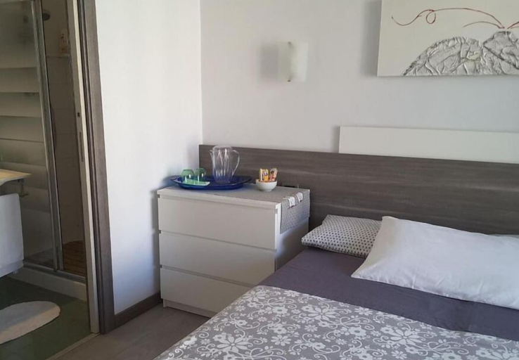 Bedroom 2, B&B Carolina Napoli-Vomero, Napoli