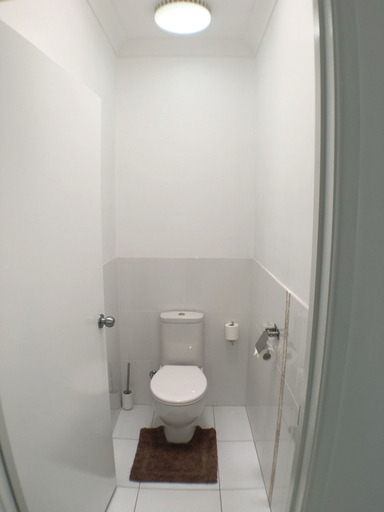 Bathroom 4, Ingleside Stud Farm, Gold Coast
