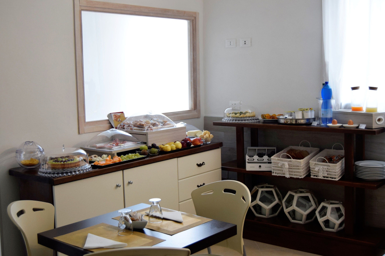 Food & Drinks 5, Residenza Al Castello, Carbonia-Iglesias
