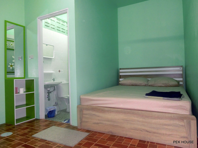 Bedroom 2, Pek House, Pulau Phuket