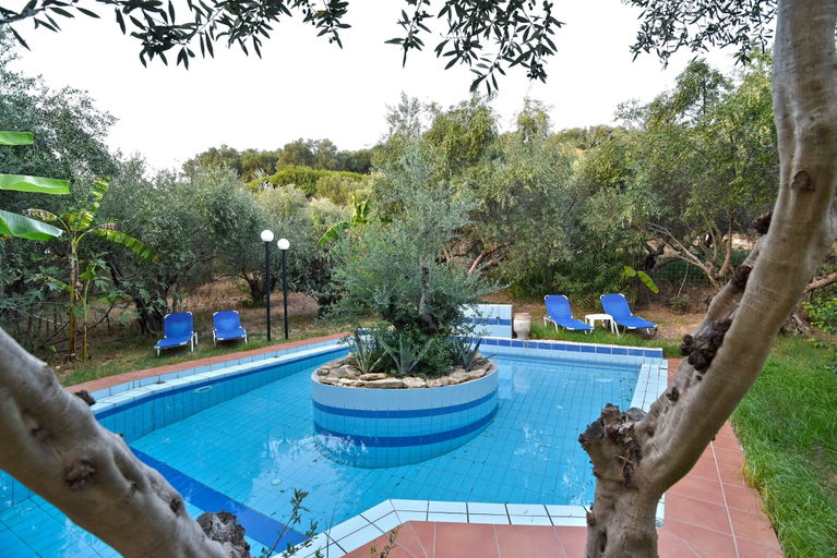 Sport & Beauty 4, Olive Farm, Crete