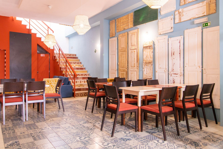 Food & Drinks, Tilia Hostel, Faro