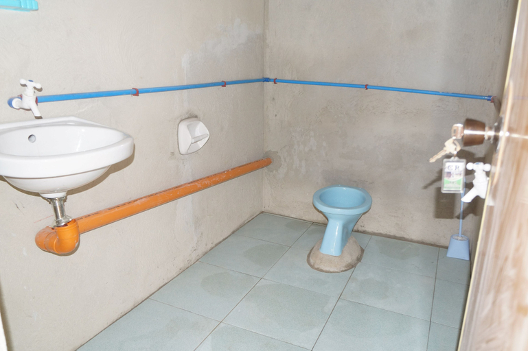 Bathroom, ABS Native Inn, Loay