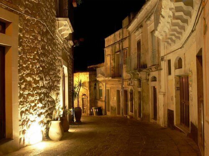 Exterior & Views 2, Only for two Giumbabulla Home and spa, Ragusa
