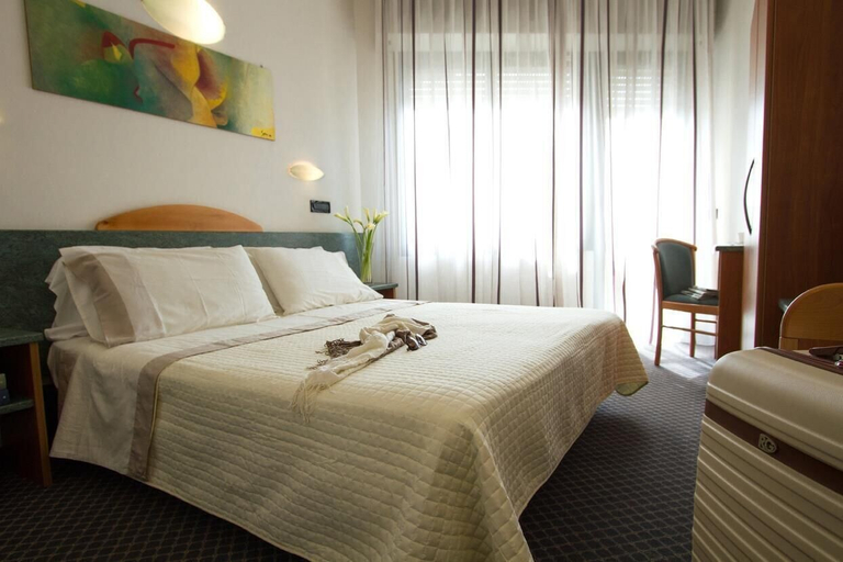 Bedroom 3, Hotel Nord Est, Rimini