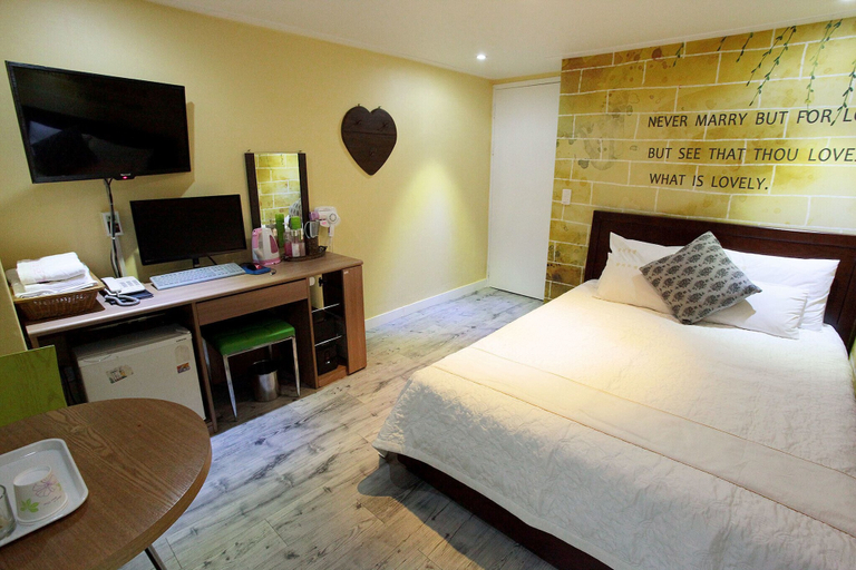 Bedroom 5, Hoegi Bali, Dong-daemun