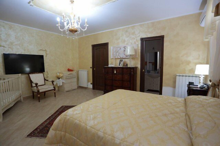 Bedroom 5, Villa Etna Sea, Catania