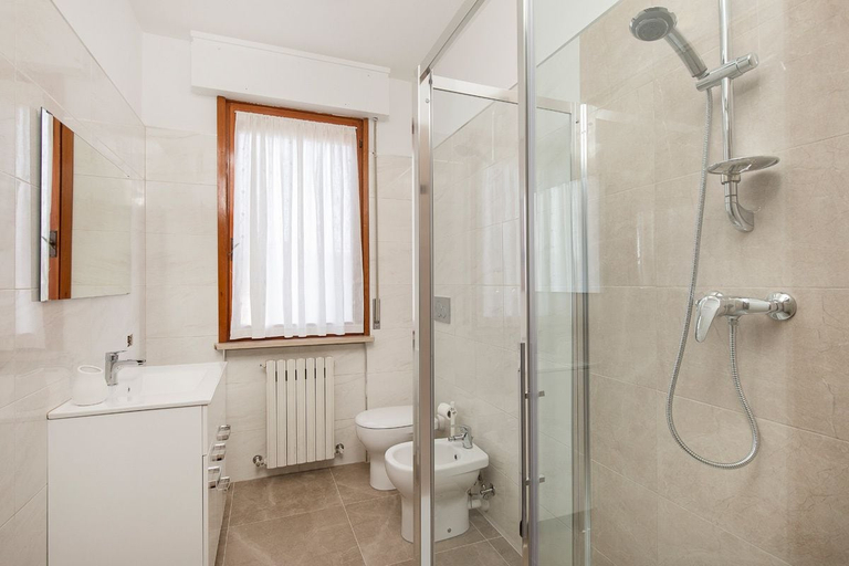 Bathroom 2, Impero House Rent - D'Azeglio, Verbano-Cusio-Ossola